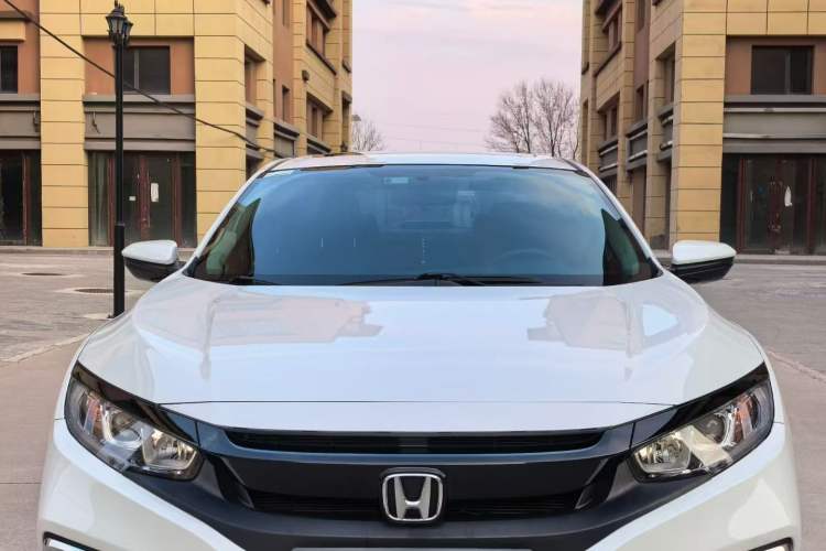Used Honda Civic 2019 220TURBO CVT Dynamic Edition China VI Exterior 1