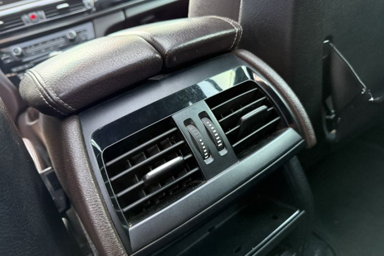 Used BMW X5 2015 xDrive28i
