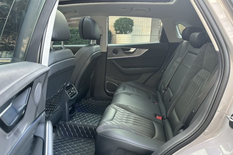 Used Hongqi HS5 2023 2.0T Qixiang Pro Edition