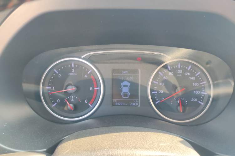 Used Great Wall Wingle 7 2019 2.0T Diesel Two-Wheel Drive Value Edition China VI Standard Big Double Cab GW4D20M