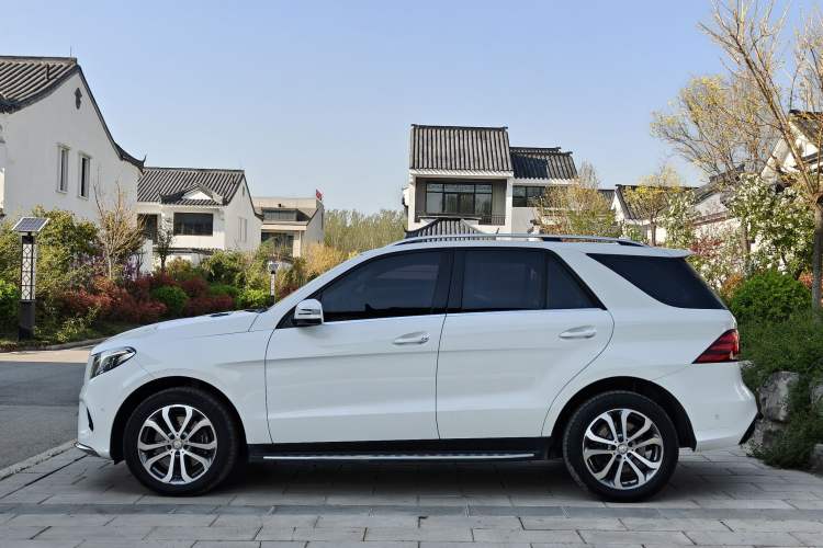 Used Mercedes-Benz GLE 2015 GLE 320 4MATIC Exterior 6