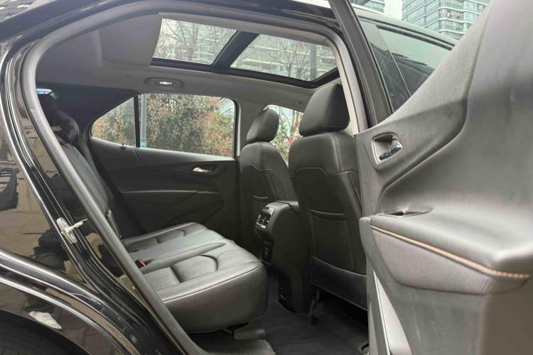 Used Chevrolet Equinox 2018 RS 550T Automatic All-Wheel-Drive Boundary Edition