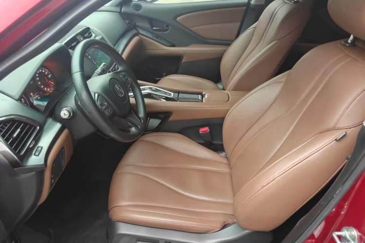 Used Acura CDX 2016 1.5T Two-Wheel Drive Deluxe Edition