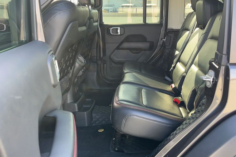 Used Jeep Wrangler 2021 2.0T Robin Hood Four-Door Edition