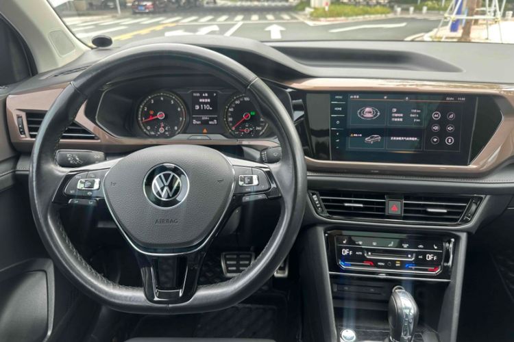 Used Volkswagen Tharu 2021 330TSI All-Wheel Drive Luxury PLUS Version
