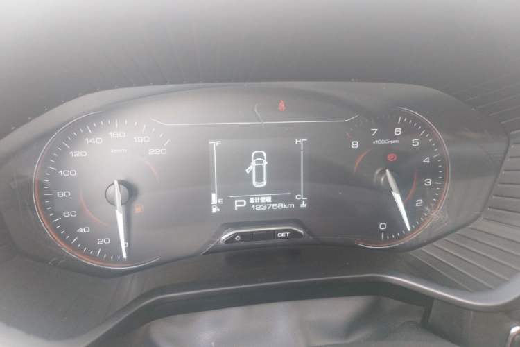 Used Wuling Jiachen 2022 1.5T CVT Smart Luxury Version
