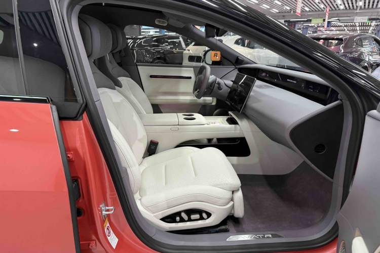 Used Avatr 06 2025 Pro Range-Extended Edition