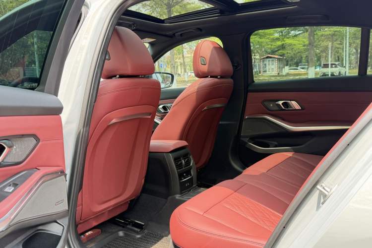 Used BMW 3 Series 2025 330Li Luxury Edition M Sport Night Edition Package