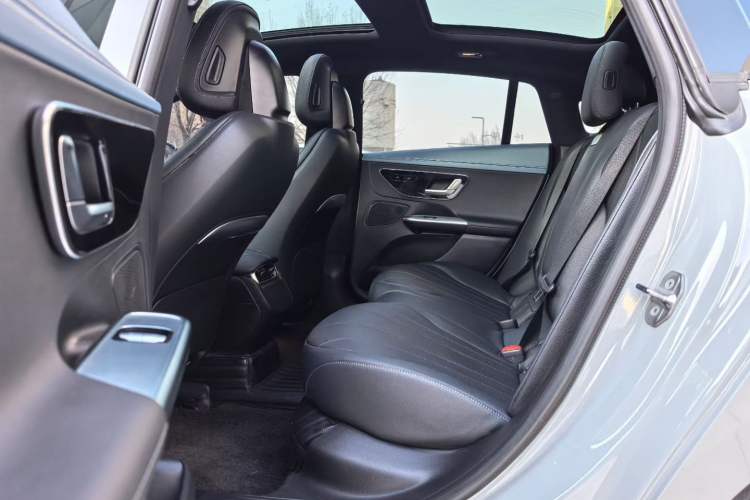 Used Mercedes-Benz EQE 2022 350 First Edition Special Version