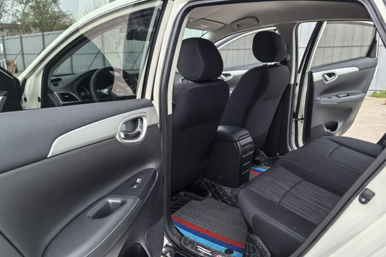 Used Nissan Sylphy 2024 Classic 1.6XE CVT Comfort Edition Interior 2