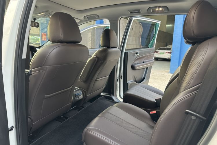 Used GAC Trumpchi M6 2019 270T DCT Prestige Edition (6-Seater) China VI