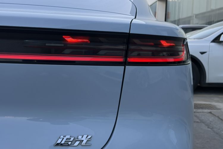 Used VOYAH PASSION 2023 Four-Wheel Drive Standard Edition