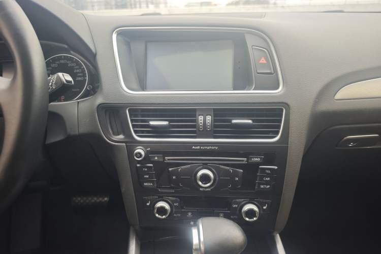 Used Audi Q5 2016 40 TFSI Technology Edition
