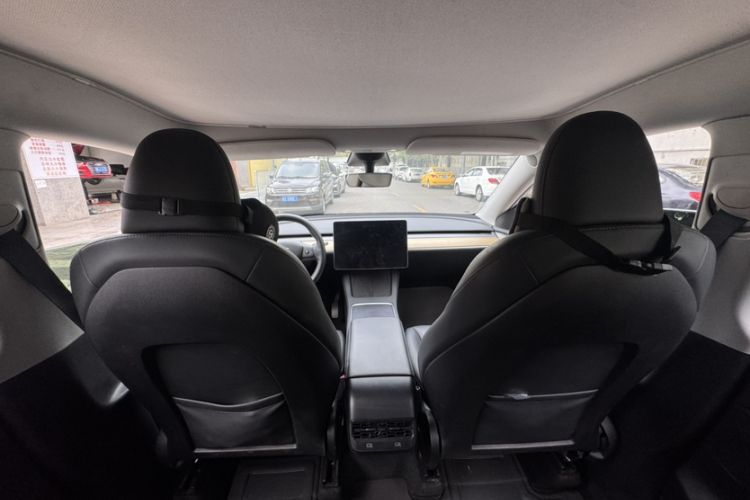 Used Tesla Model Y 2022 Rear-Wheel-Drive Version