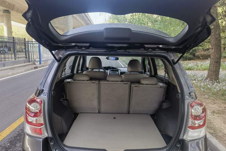 Used Toyota Verso 2014 Starlight 180E CVT Elite Edition