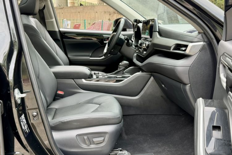 Used Toyota Highlander 2022 380T Four-Wheel Drive Prestige Edition 7-Seater
