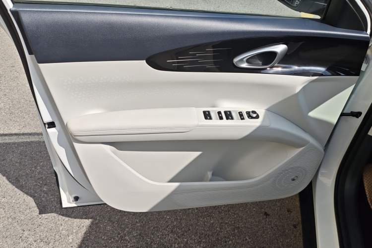 Used Geely Galaxy Geome 2025 410 km Free Version Interior 11