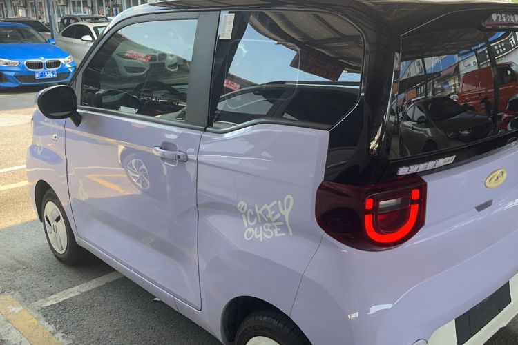 Used Chery New Energy QQ Ice Cream 2022 170km Sundae Phosphate Lithium-Ion
