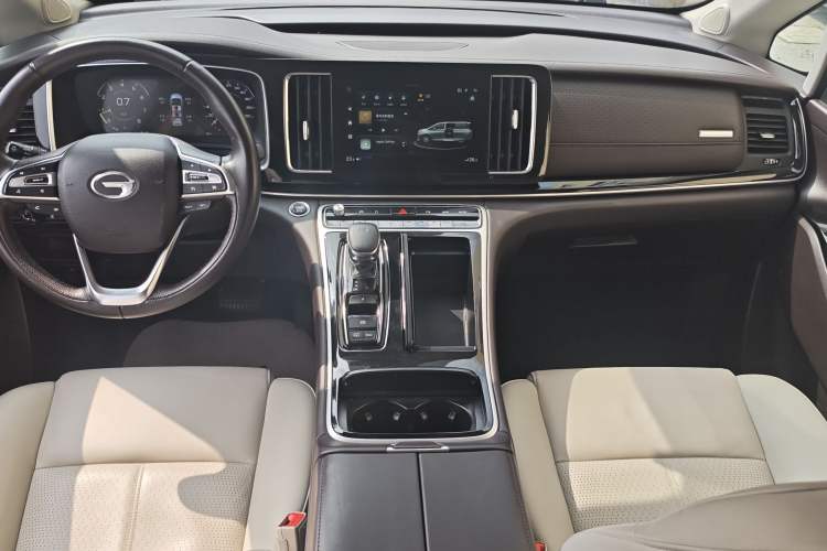 Used GAC Trumpchi M8 2023 Lingxiu Series 390T Prestige Edition Audio And AC Panel