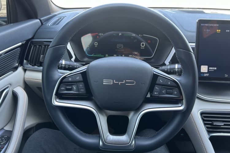 Used BYD Song PLUS New Energy 2023 Champion Edition DM-i 110KM Flagship PLUS
