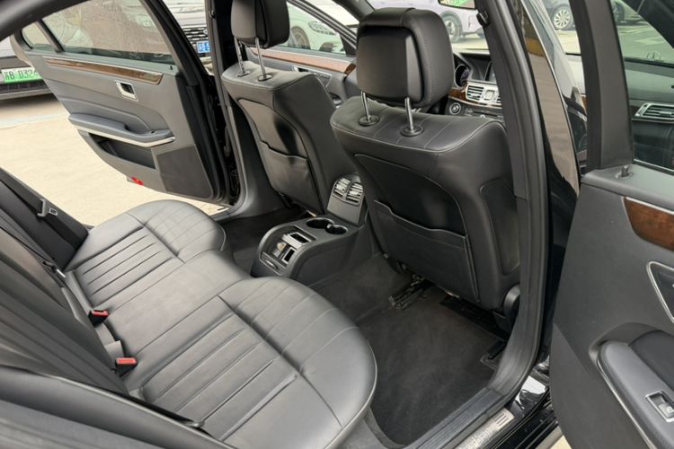 Used Mercedes-Benz E-Class 2015 Facelift E 200 L