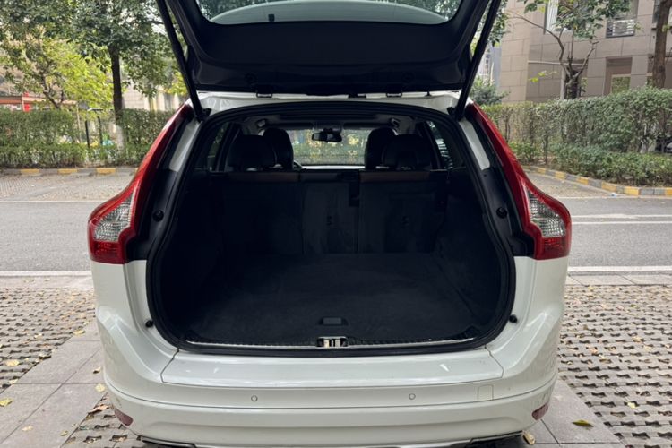 Used Volvo XC60 2016 T5 Smart Version