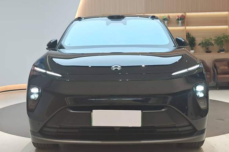 Used Nio ES8 2024 75 kWh
