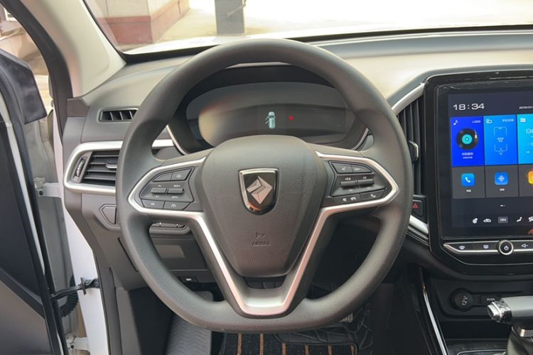 Used Baojun 530 2021 Global Car Anniversary Edition 1.5T CVT Luxury Model 7 Seats