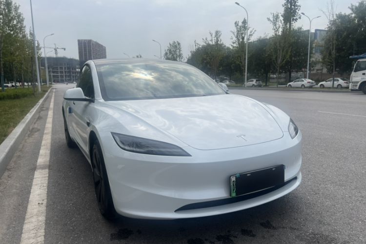 Used Tesla Model 3 2023 Rear-Wheel-Drive Version