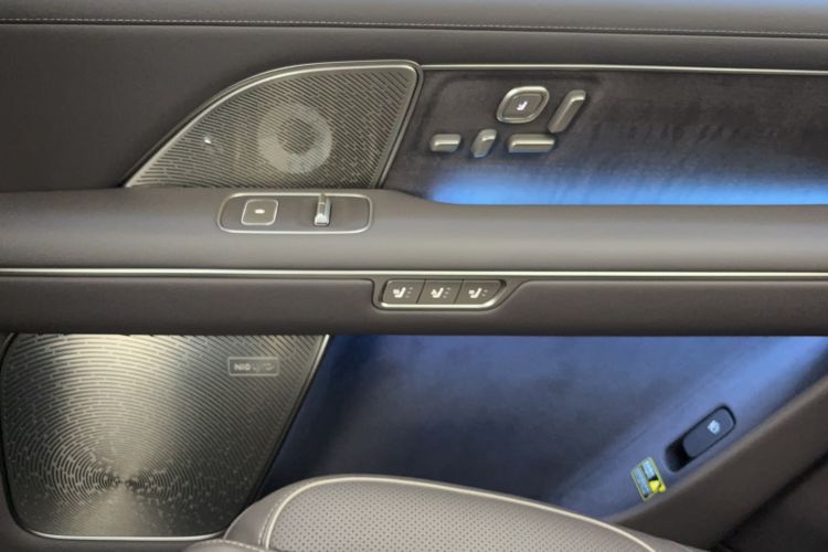 Used Nio ES8 2026 Model 7-seat Executive Luxury Edition
