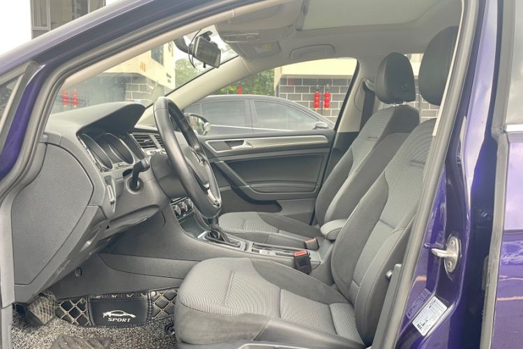 Used Volkswagen Golf 2019 1.6L Automatic Comfort Model China V Standard Interior 6