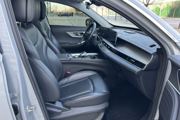 Used Chery Tiggo 8 PRO 2024 Champion Edition 290T Two-Wheel Drive Shining Version 5 Seats
