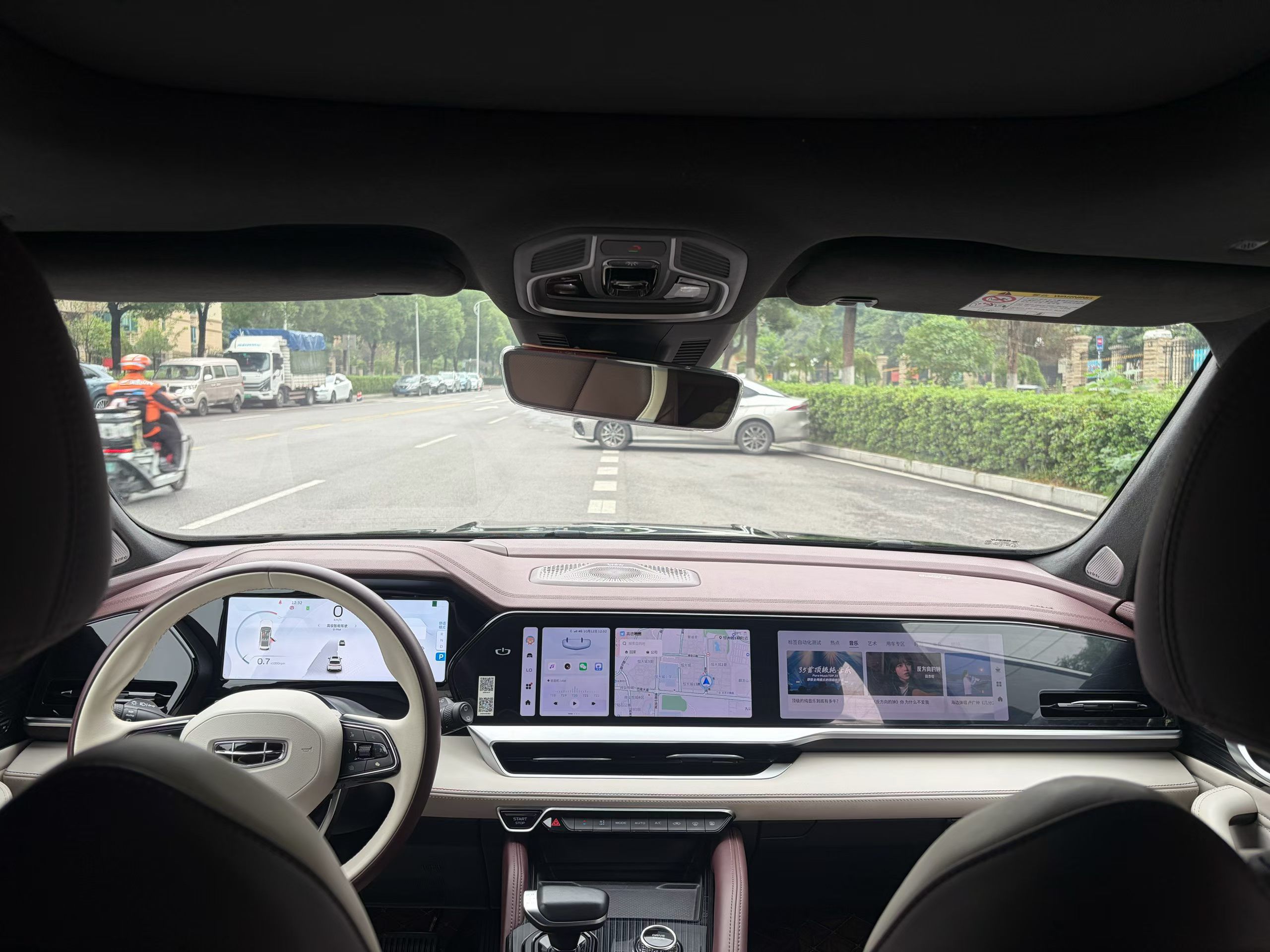 Geely Auto Monjaro L 2023 2.0TD High-Power Automatic Two-Wheel Drive Flagship Version — снимка 16
