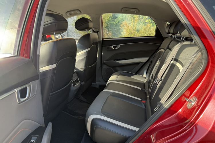 Used Baojun RC-6 2019 1.5T CVT 24-Hour Online Luxury Edition