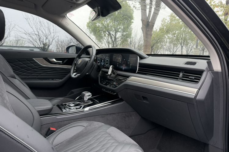 Used Hongqi HS5 2022 Revised Version 2.0T Smart Connect Flagship Edition
