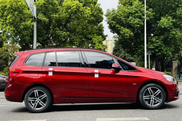 Used BMW 2 Series Gran Tourer 2015 218i Sports Design Package Exterior 3
