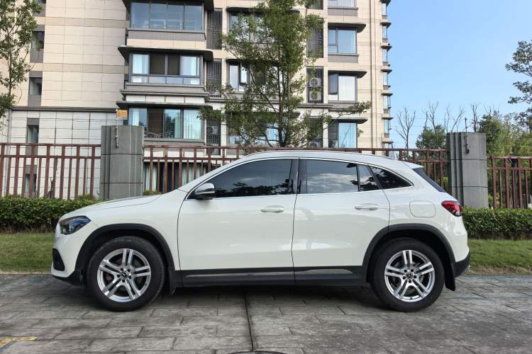 Used Mercedes-Benz GLA 2023 GLA 200