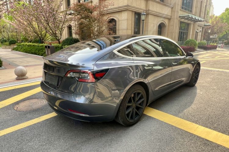 Used Tesla Model 3 2020 Standard Range Rear-Wheel Drive Upgraded Version Exterior 7