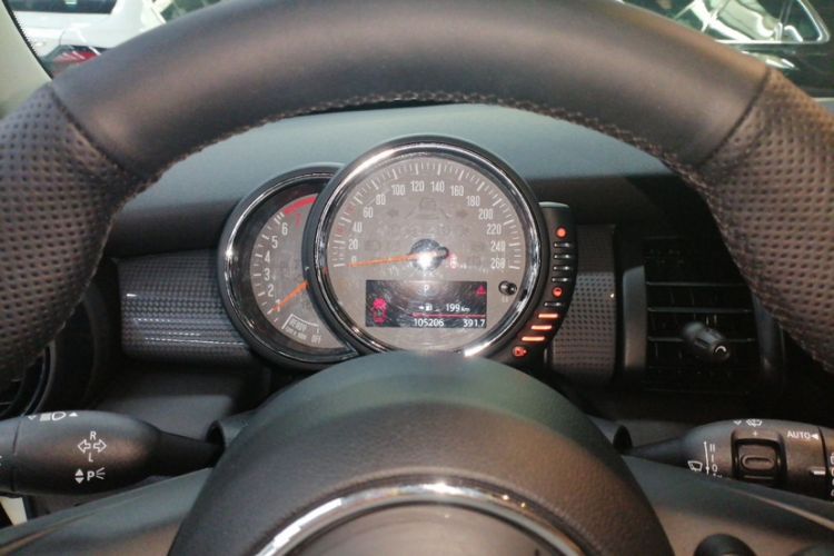 Used MINI MINI 2016 1.5T COOPER Five-Door Edition