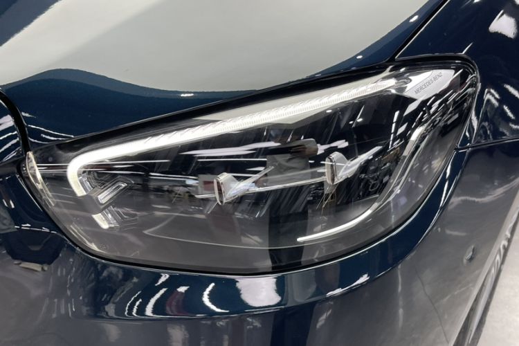 Used Mercedes-Benz E-Class 2022 Second Facelift E 300 L Luxury Edition Exterior 5