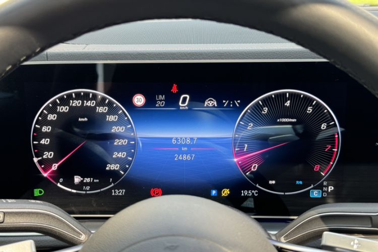 Used Mercedes-Benz GLE 2025 GLE 350 4MATIC Stylish Model
