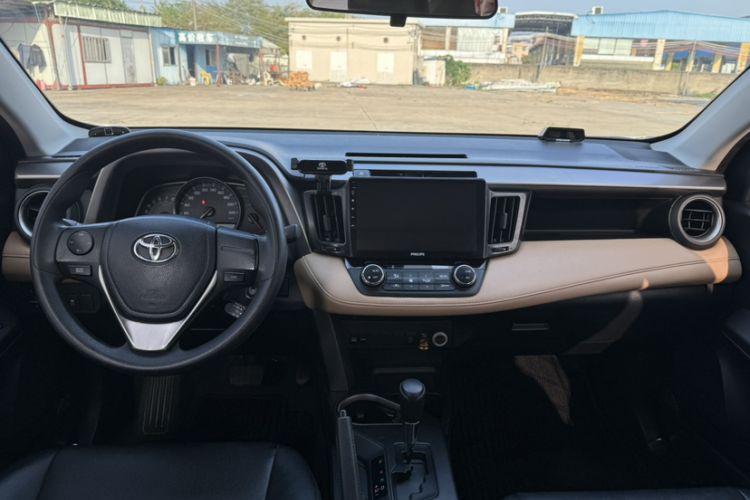 Used Toyota RAV4 2019 2.0L CVT Two-Wheel Drive Pioneer Edition China V Standard
