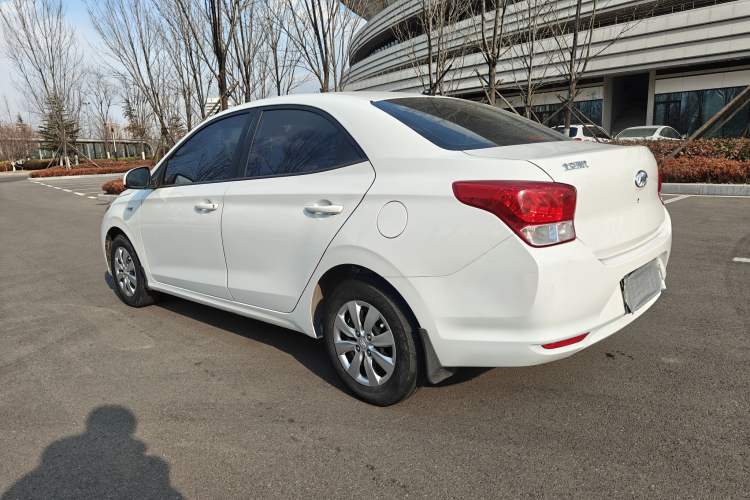 Used Hyundai Verna (older generation) 2020 1.4L Manual GL Refreshed Edition