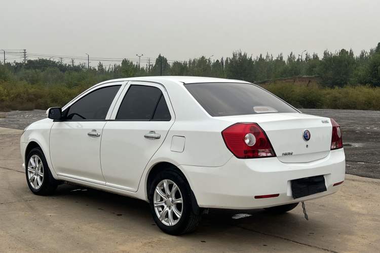 Used Geely Auto Diamond 2013 1.5L Manual Elite Model
