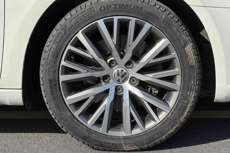 Used Volkswagen FAW-Volkswagen CC 2016 1.8TSI Luxury Model
