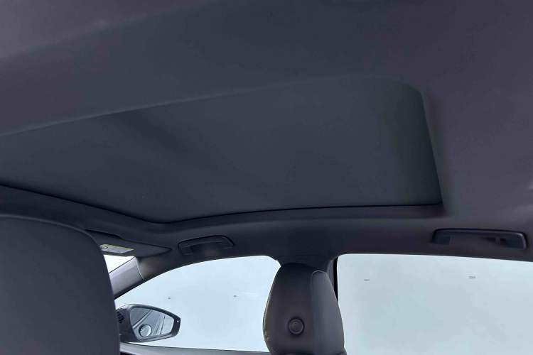 Used Volkswagen ID.4 CROZZ 2022 Long-Range Lite PRO Edition Headliner
