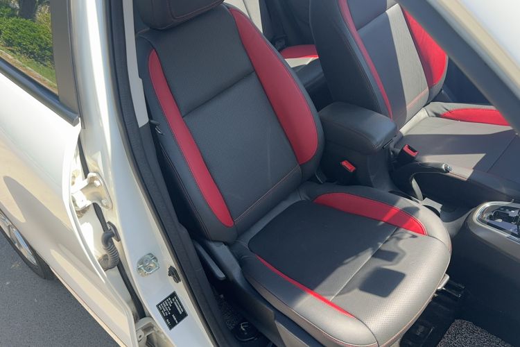 Used CHANGAN CS15 2017 1.5L Automatic Luxury Model with Sunroof
