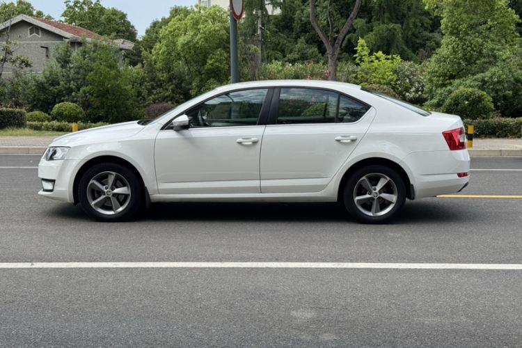 Used Skoda Octavia 2016 1.6L Automatic Chuanxing Edition