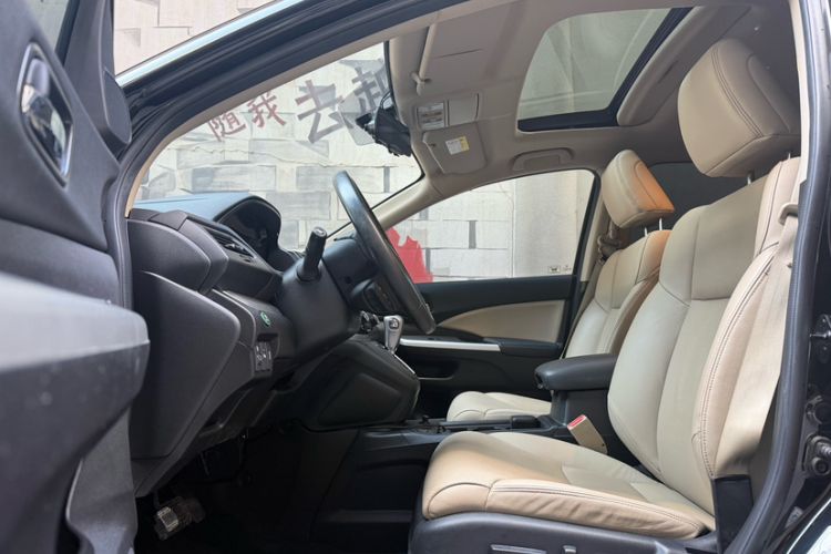 Used Honda CR-V 2015 2.4L two-wheel drive luxury version
