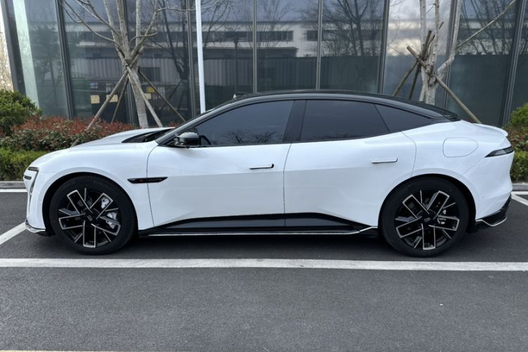 Used Avatr 06 2025 Ultra Pure Electric Edition
